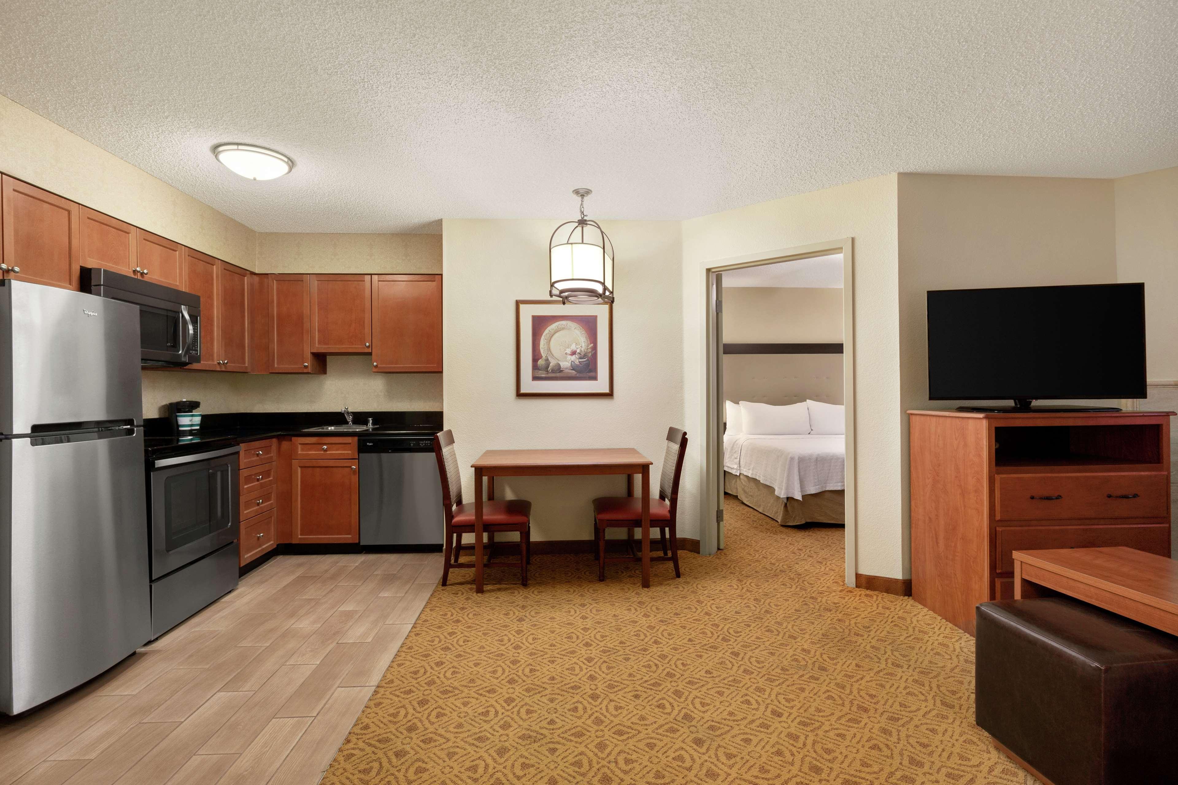 Homewood Suites By Hilton Dallas-Park Central Area Exteriör bild